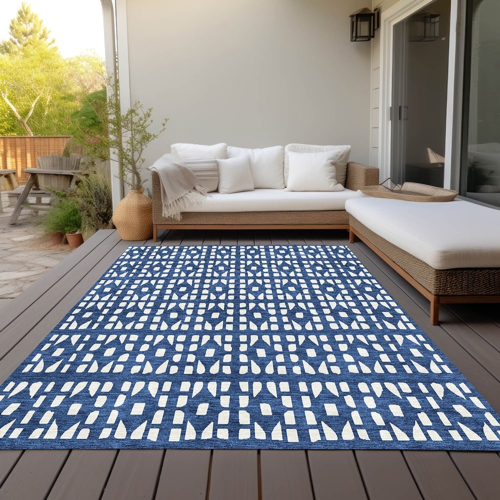 Machine Washable Indoor/ Outdoor Contemporary Imprints Chantille Rug
