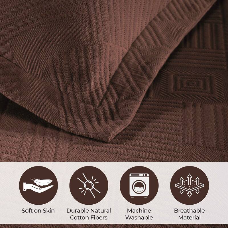 Superior Geometric Fret Cotton Decorative Bedspread Set