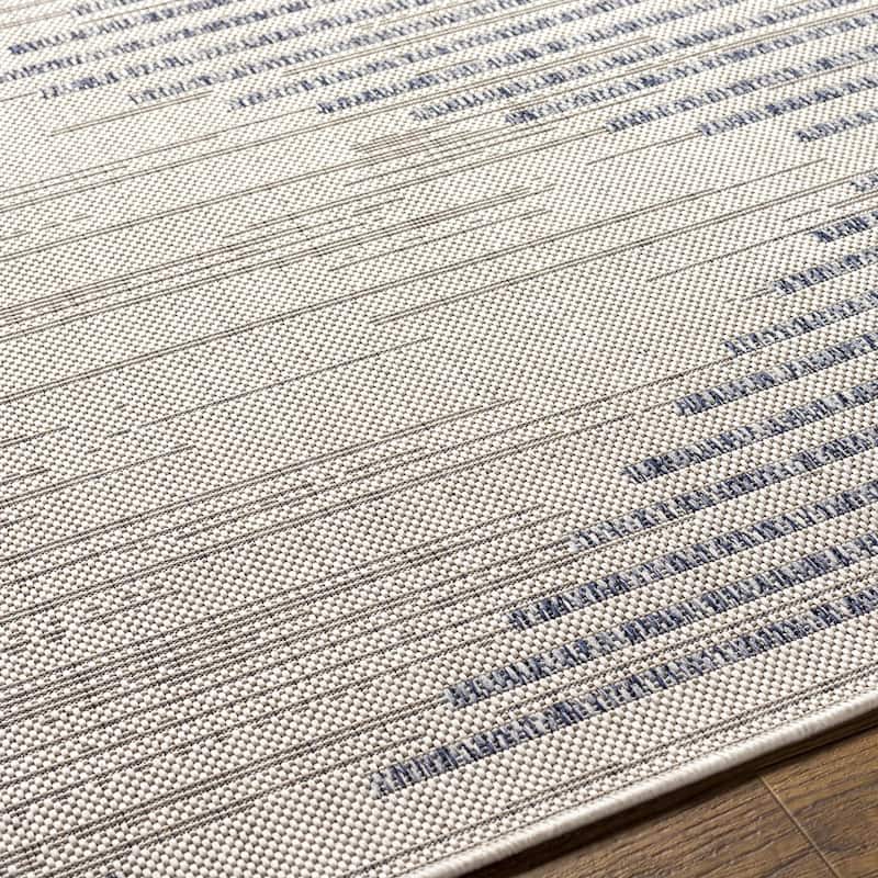 Livabliss Tuareg Country Diamond Indoor/Outdoor Area Rug