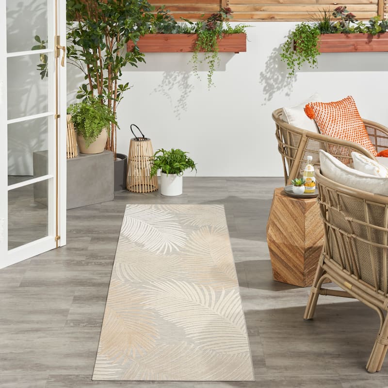 Nourison Suncoast Indoor/Outdoor Nature Area Rug. - 2'x6' - Grey