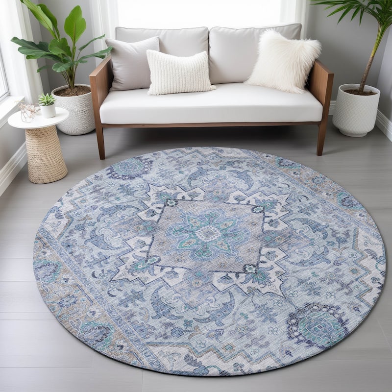 Machine Washable Indoor/Outdoor Traditional Vintage Chantille Rug
