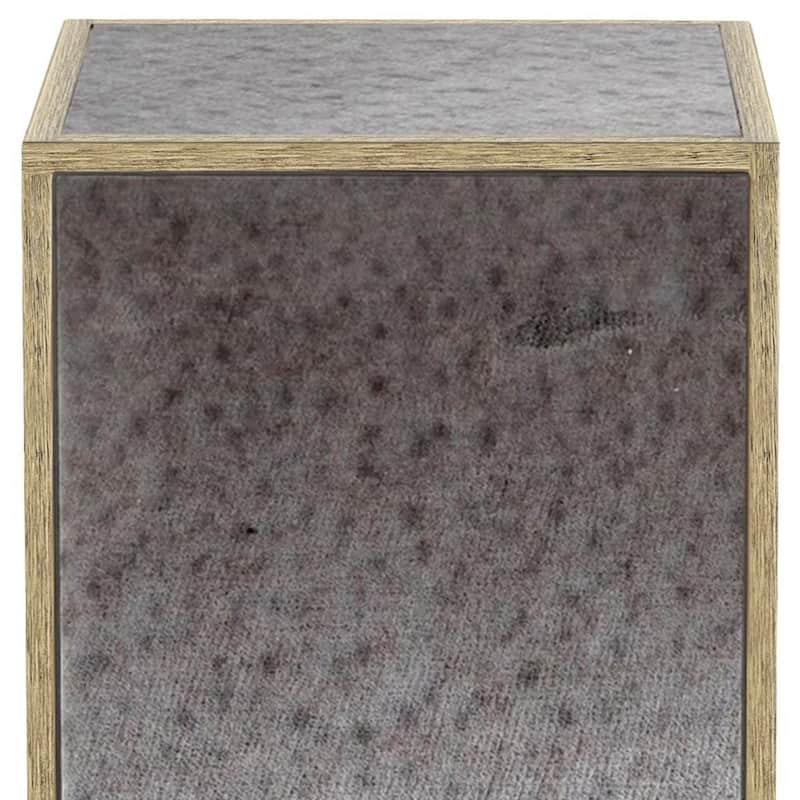 HomeRoots 22" Silver and Gold Mirrored Glass and Wood Block End Table - 17.50 in. x 22.24 in. x 15.75 in.