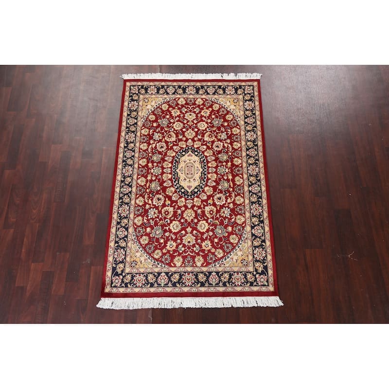 Floral Vegetable Dye Nain Oriental Area Rug Wool Hand-knotted Carpet - 3'11" x 6'4"