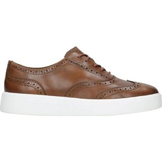 clarks tan brogues ladies