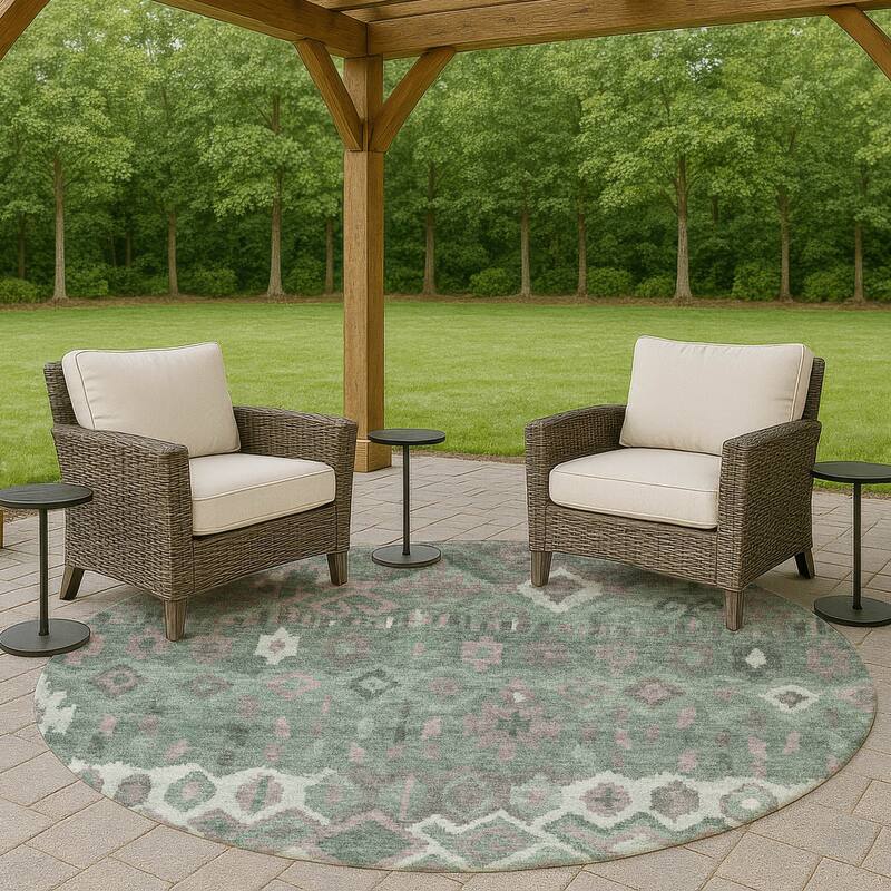 Machine Washable Indoor/ Outdoor Boho Moroccan Chantille Rug - Aloe - 8' x 8'