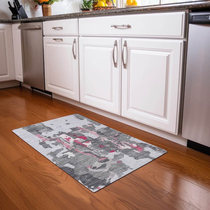 Machine Washable Indoor/ Outdoor Abstract Glam Chantille Rug - Gray - 1'8" x 2'6"