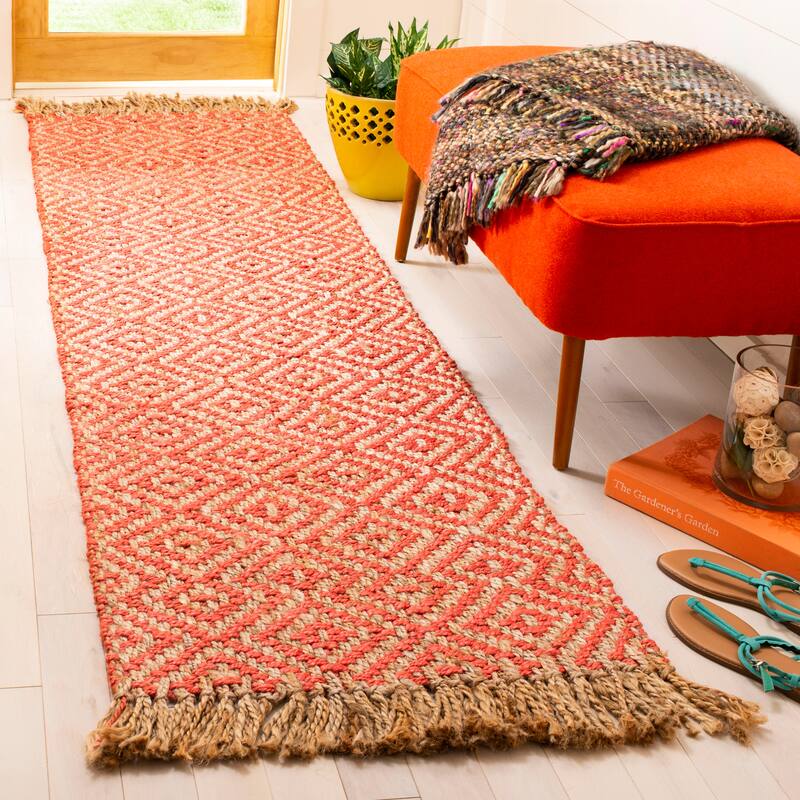 SAFAVIEH Handmade Natural Fiber Jaeda Diamond Jute Tassel Rug - 2'3" x 8' Runner - Fuchsia/Natural