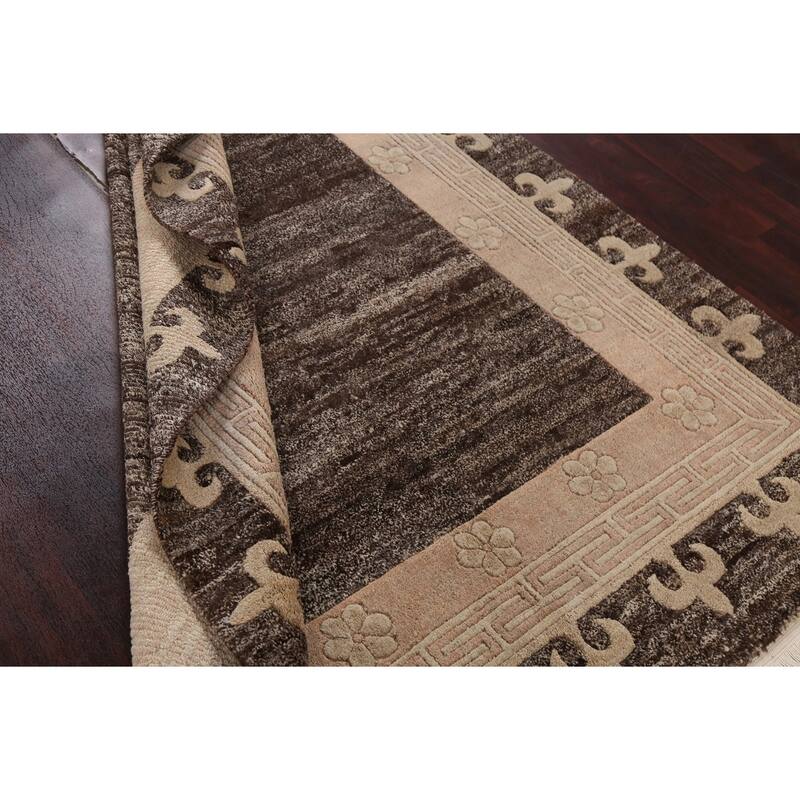 Geometric Vegetable Dye Nepalese Oriental Wool Area Rug Hand-knotted - 5'7" x 7'9"