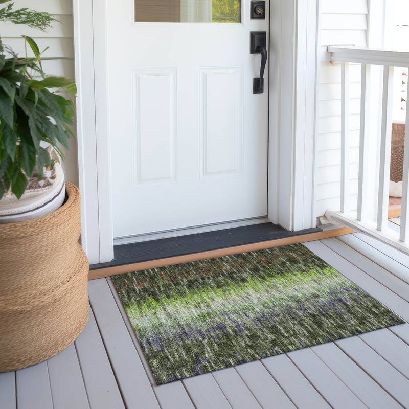 Machine Washable Indoor/ Outdoor Contemporary Ombre Chantille Rug - Olive - 1'8" x 2'6"