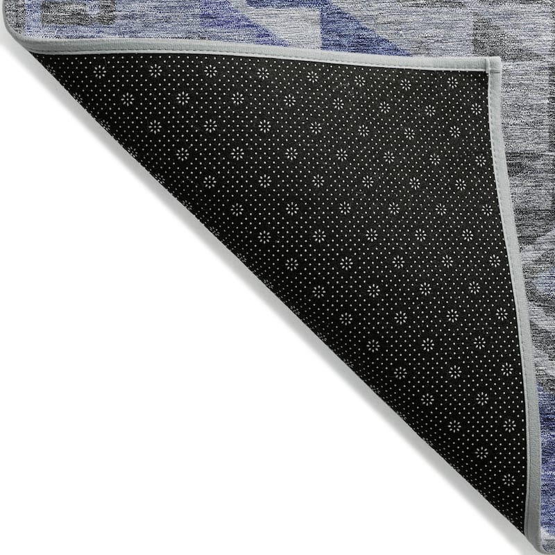 HomeRoots Southwestern Transitional Rectangle Outdoor Rug