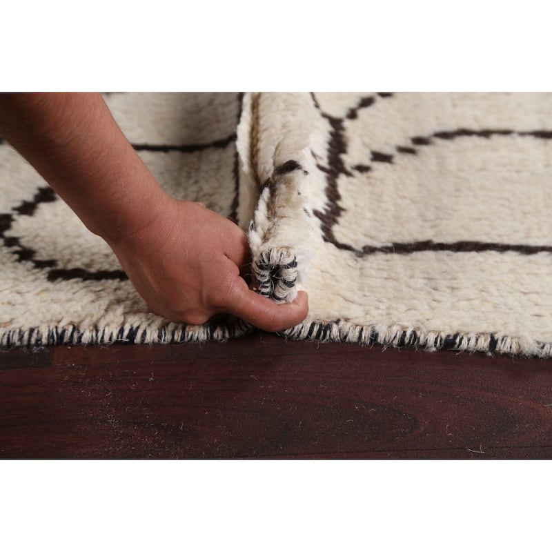 Tribal Moroccan Oriental Wool Area Rug Hand-knotted Foyer Size Carpet - 4'0" x 6'4"