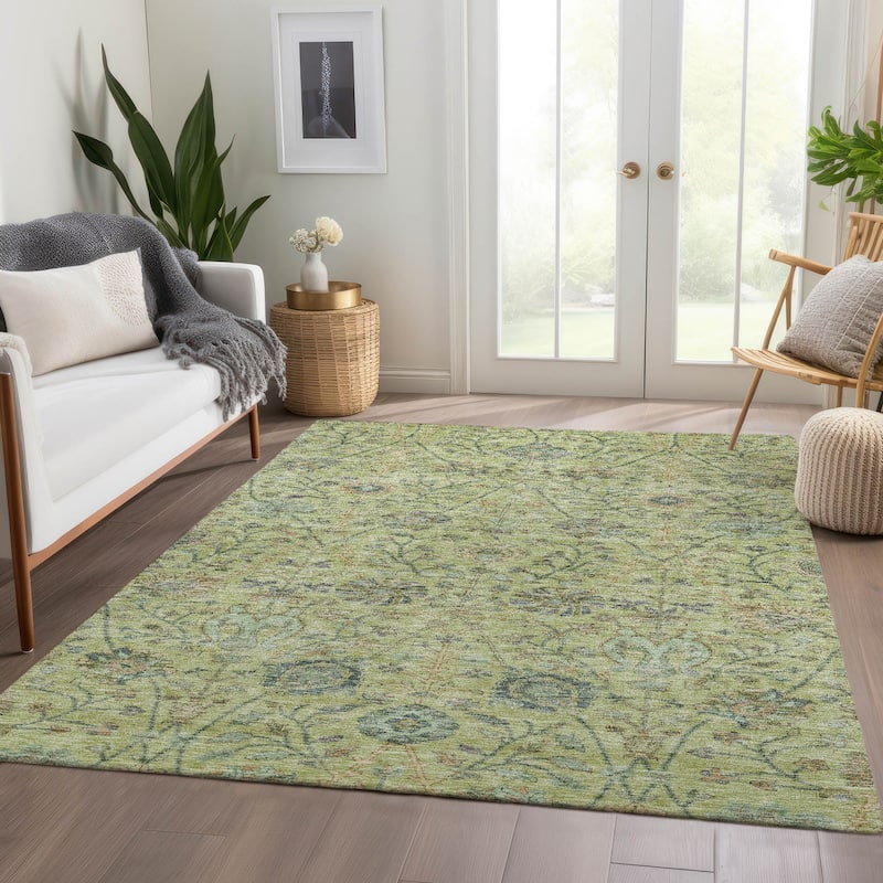 Machine Washable Indoor/ Outdoor Traditional Kashan Chantille Rug