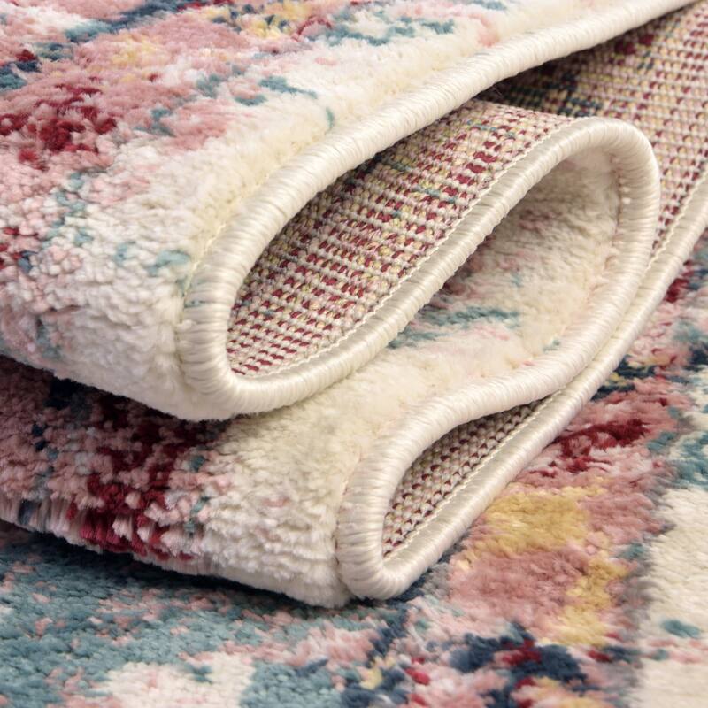 Contemporary Synnove Collection Area Rug