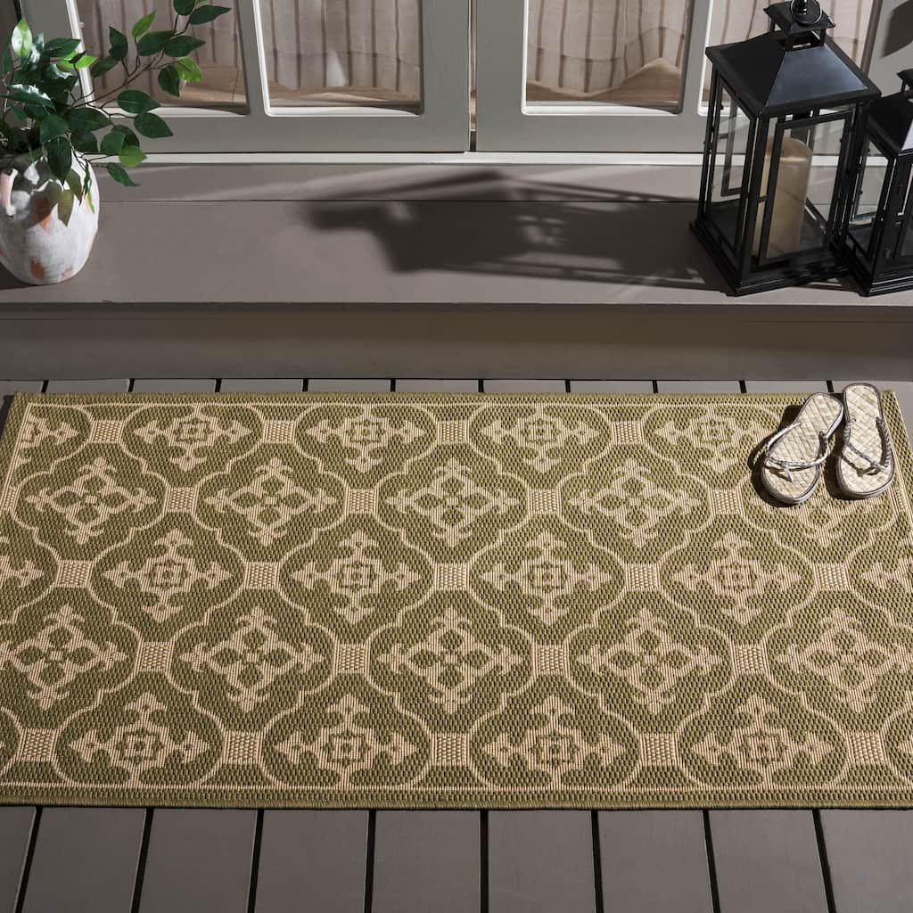 SAFAVIEH Courtyard Sonja Indoor/ Outdoor Waterproof Patio Backyard Rug