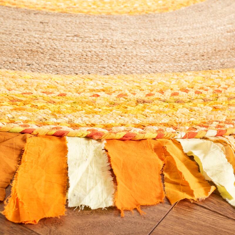 SAFAVIEH Handmade Cape Cod Wobke Jute Rug with Fringe
