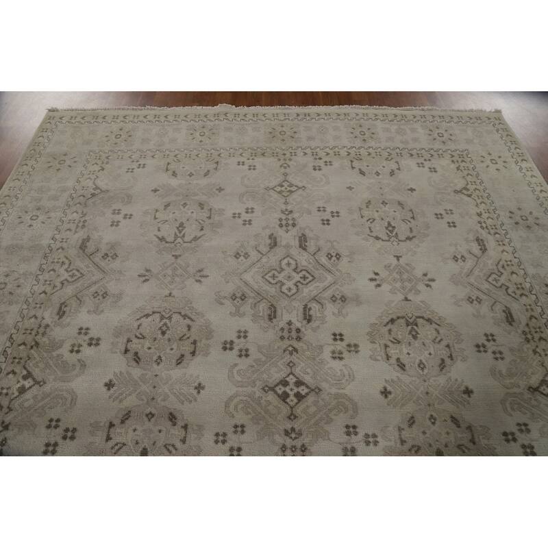 Beige Oushak Area Rug Hand-Knotted Wool Carpet - 7'10"x 9'7"