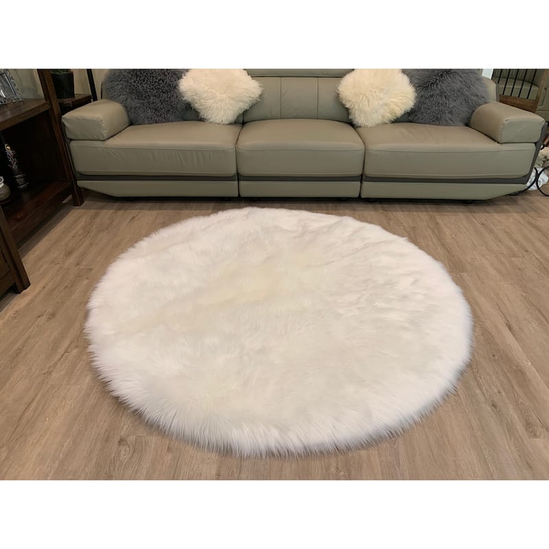 Ovella Home Premium Faux Sheepskin Shag Round Area Rug