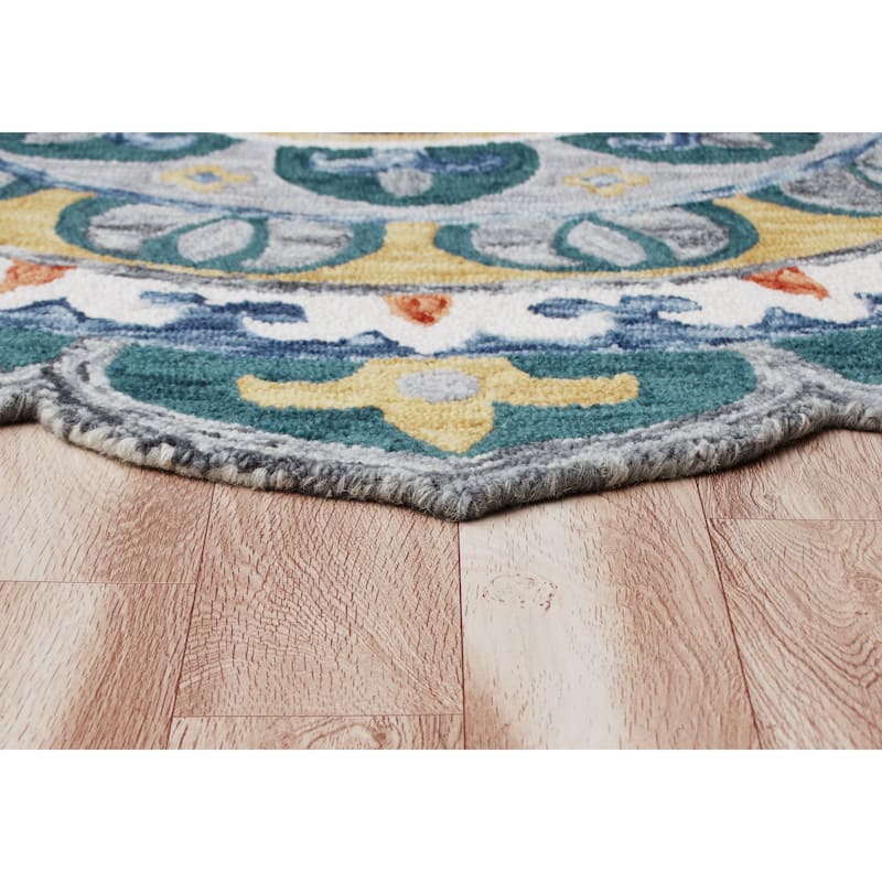 Sevita Hand Hooked Radiant Mandala Medallion Round Rug