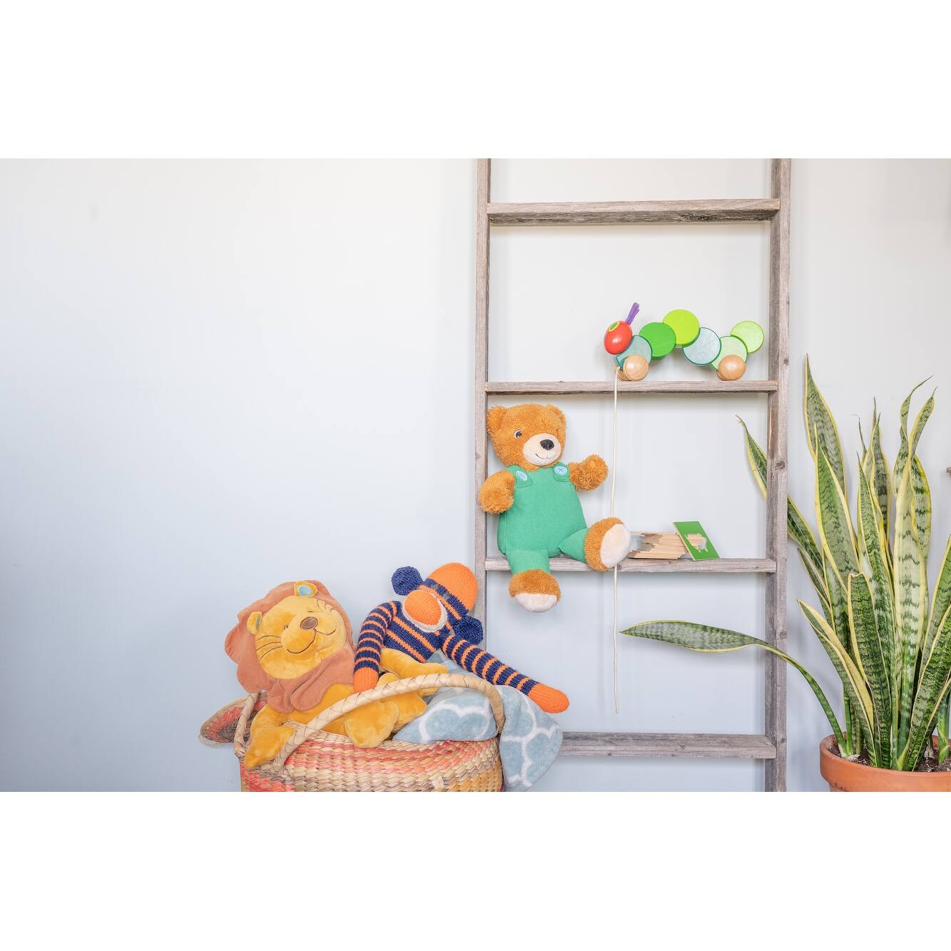 5 Step Rustic Weathered Grey Wood Ladder Shelf 60" x 20" Bed Bath