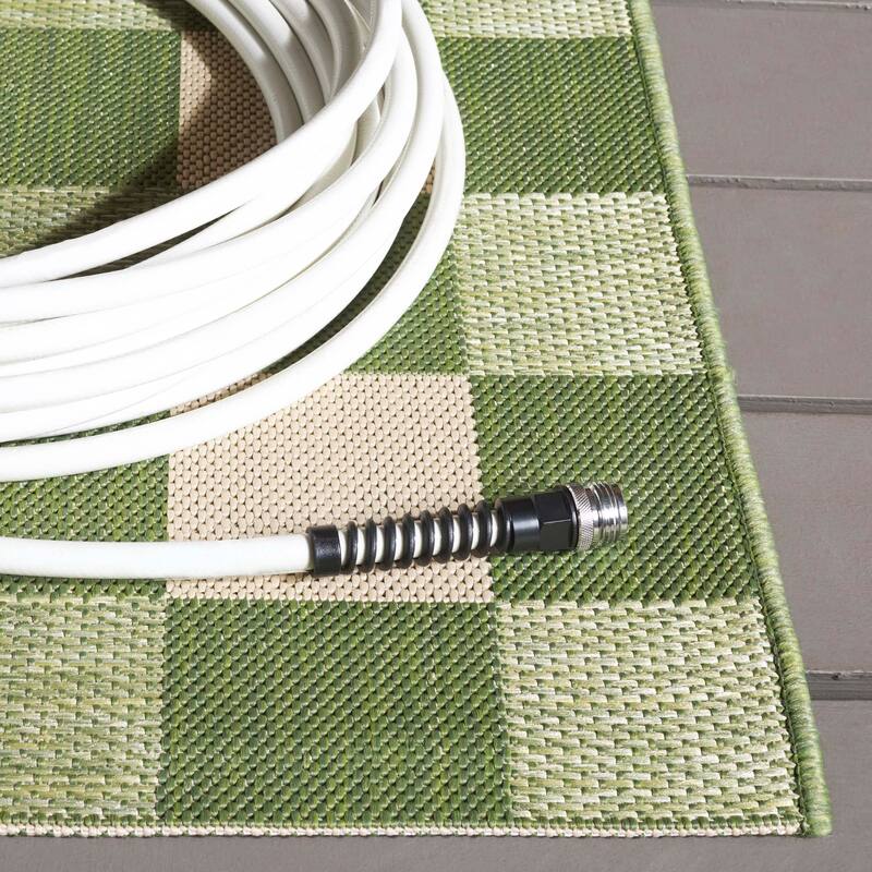 SAFAVIEH Courtyard Eveli Transitional Rug