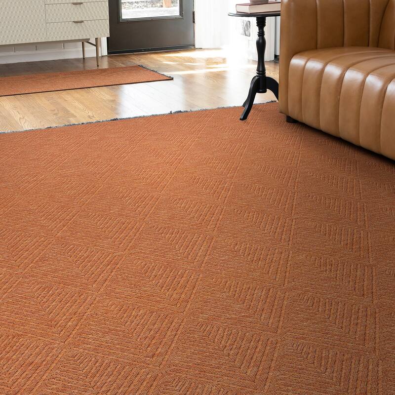 Alameda Solid Color Chevron Machine Washable Indoor Area Rug