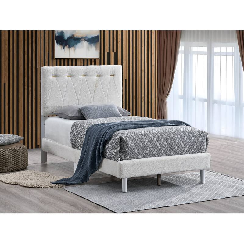 Glory Furniture Sinclair G001608 Upholsetered Bed in Wheat Teddy Bear