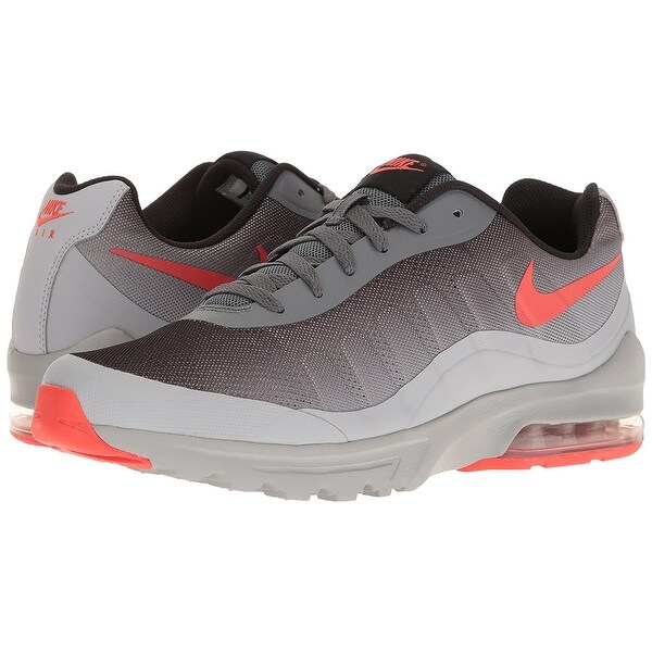 men's nike air max invigor print athletic sneakers