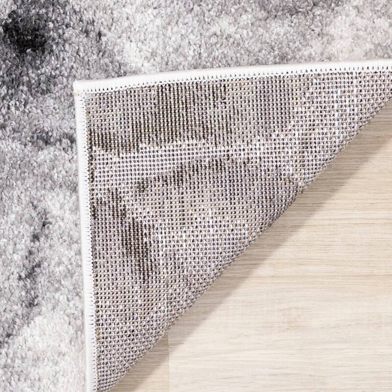 White Grey Neutral Flowers Frieze Area Rug