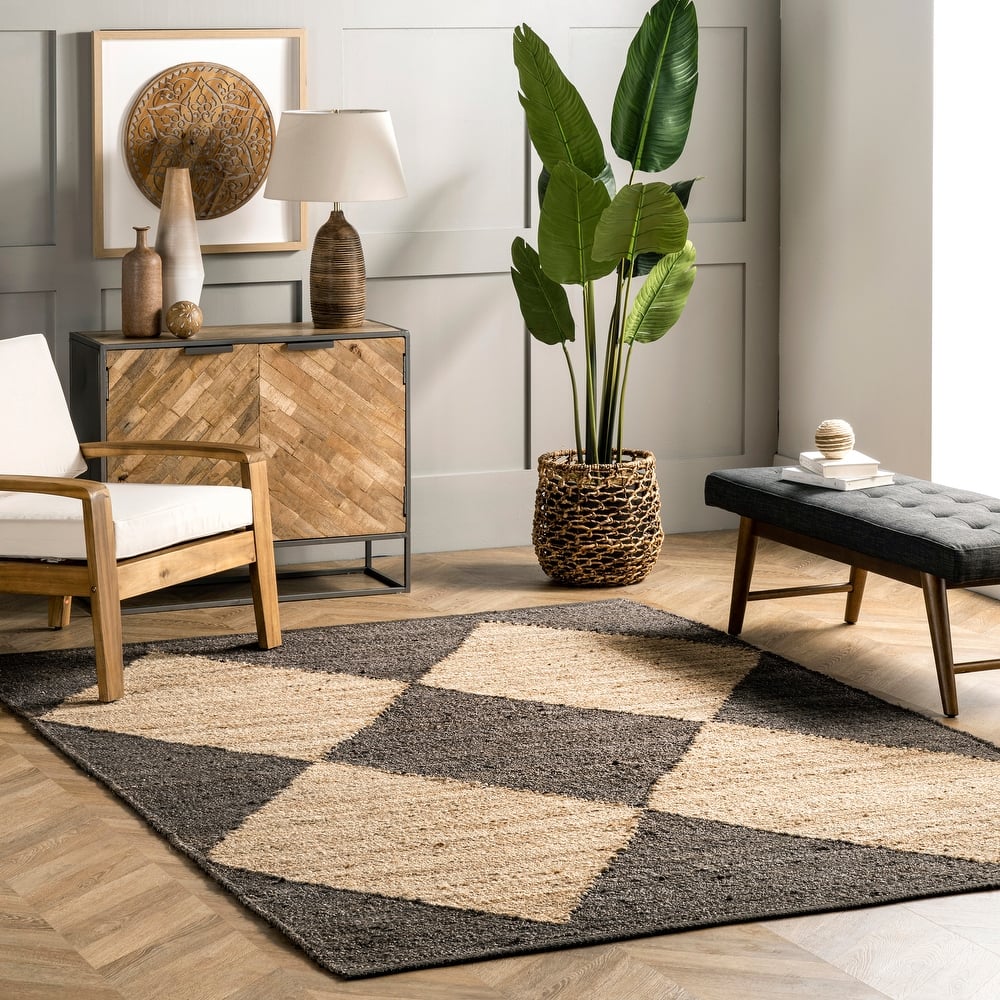 Nuloom Pandora Diamond Jute Area Rug