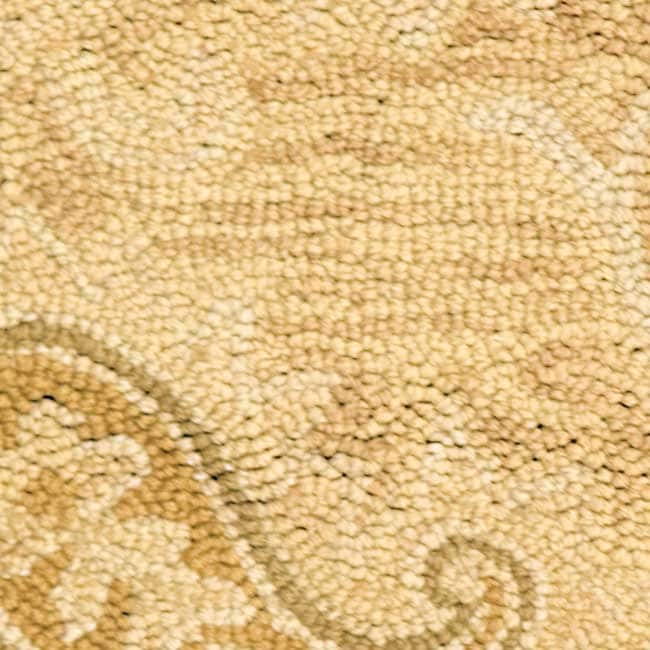SAFAVIEH Handmade Berkeley Paisley Dosha Botanical Wool Rug