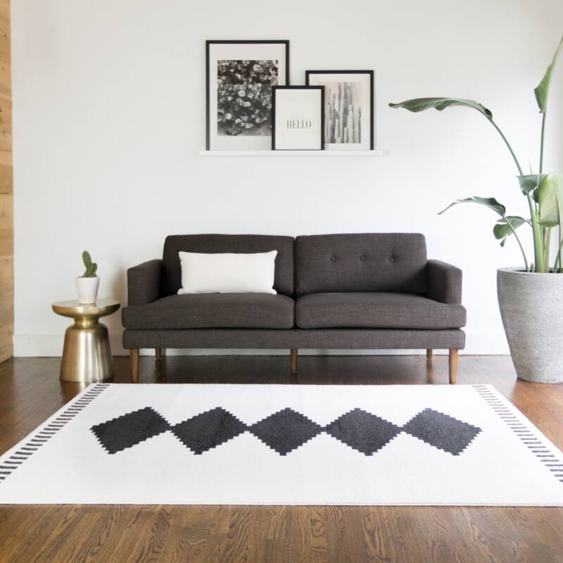 Nisha Geometric Modern Stripe Area Rug