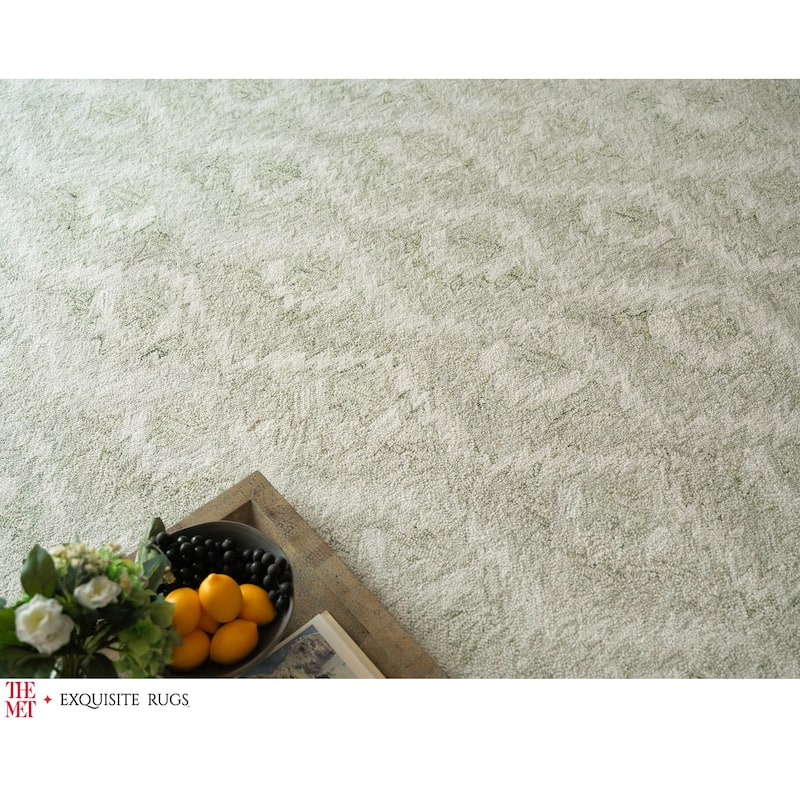 The Met X Exquisite Rugs Bargello Light Green Area Rug
