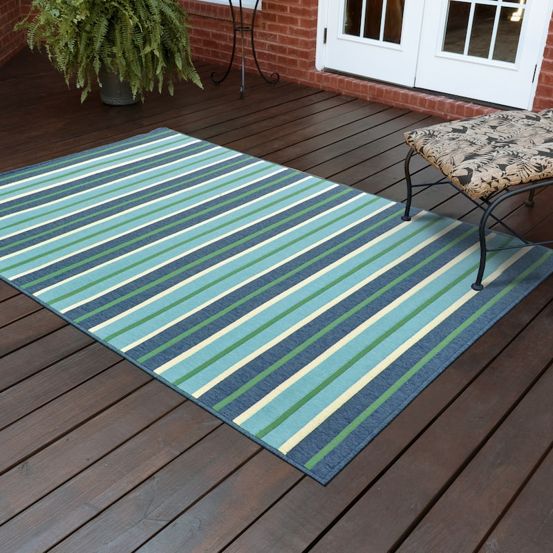 Vista Home Mackinac Blue Stripes Indoor/Outdoor Rug. - 5'3" x 7'6"