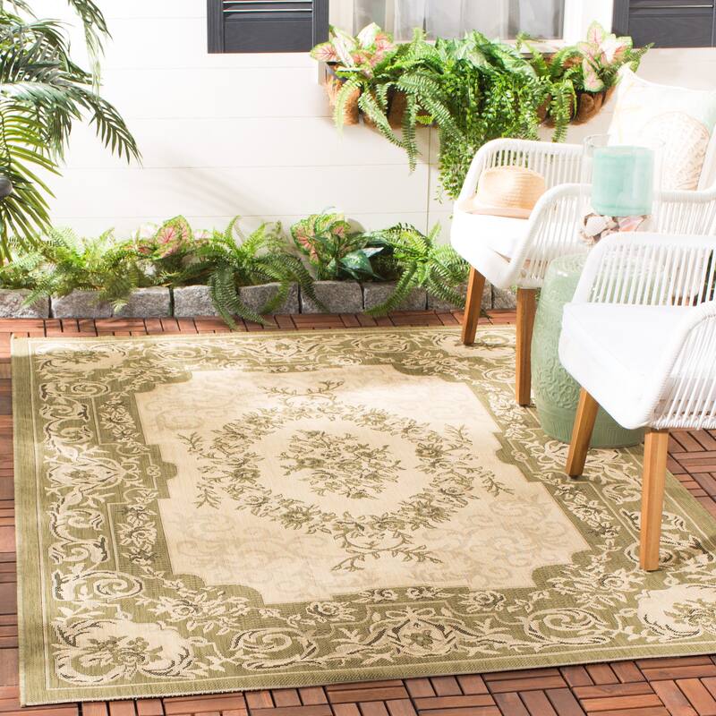 SAFAVIEH Courtyard Berendje Indoor/ Outdoor Waterproof Patio Backyard Rug - 8' x 11' - Cream/Green