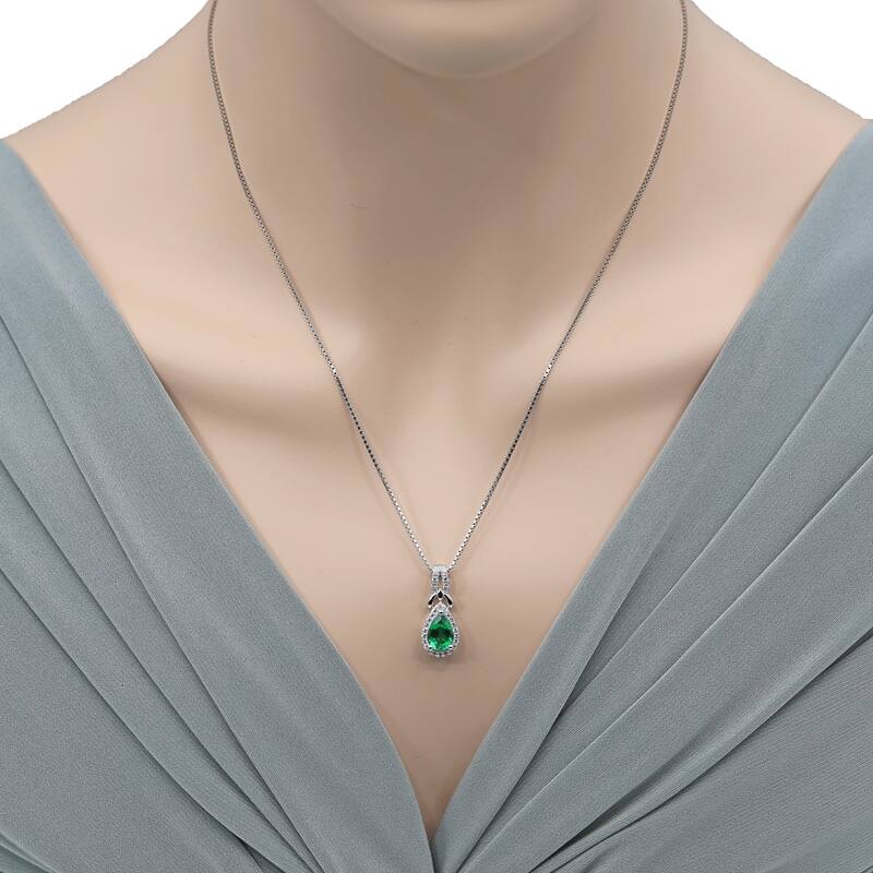 1 ct Emerald Pendant in Sterling Silver