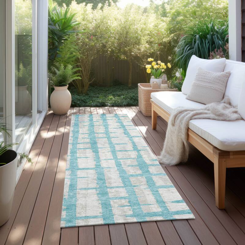 Machine Washable Indoor/ Outdoor Chantille Contemporary Ombre Rug - Teal - 2'3" x 7'6"