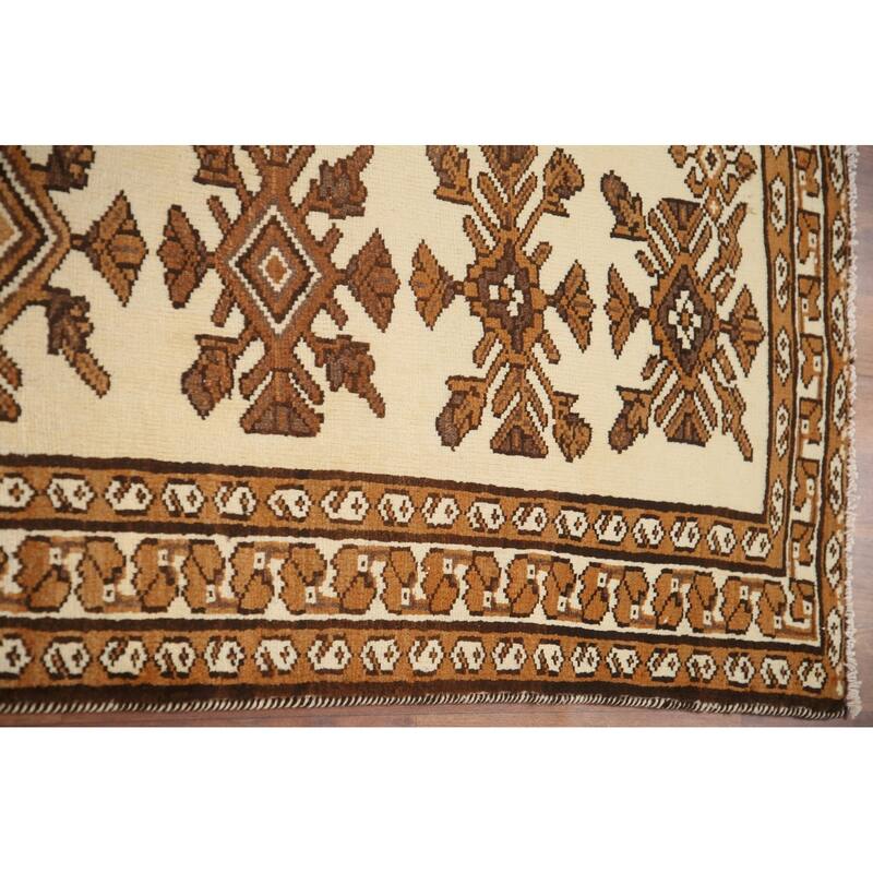 Hand Knotted Oriental 100% Wool Carpet Traditional Geometric Beige & Ivories Balouch Runner Rug - 6' 8'' X 3' 4''