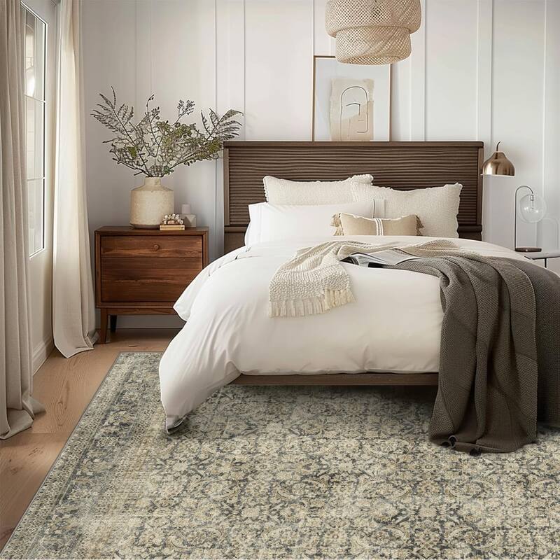 Mcow Floral Faded Low Pile Machine Washable Non-Slip Area Rug