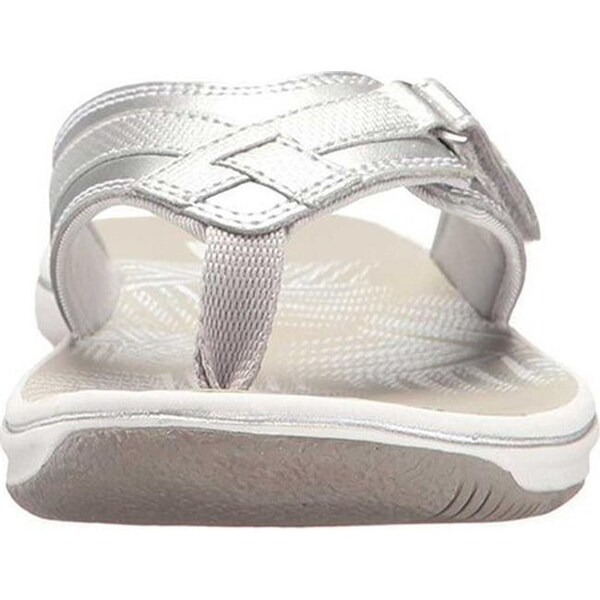 clarks silver flip flops