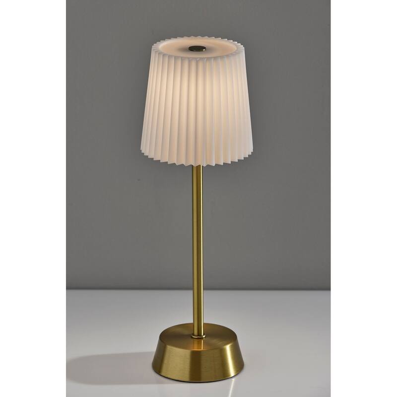 Bobby Cordless LED Table Lamp