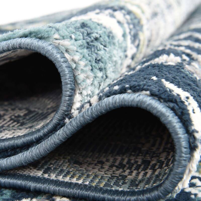Contemporary Synnove Collection Area Rug