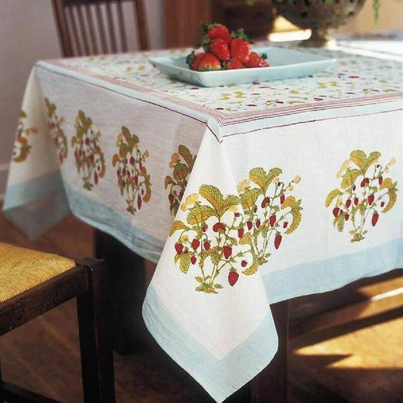 Strawberry Blue Tablecloth 59x86