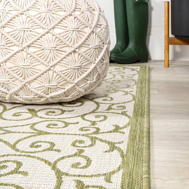 JONATHAN Y Ourika Textured Weave Indoor/Outdoor Area Rug - 5' Round - Green/Cream