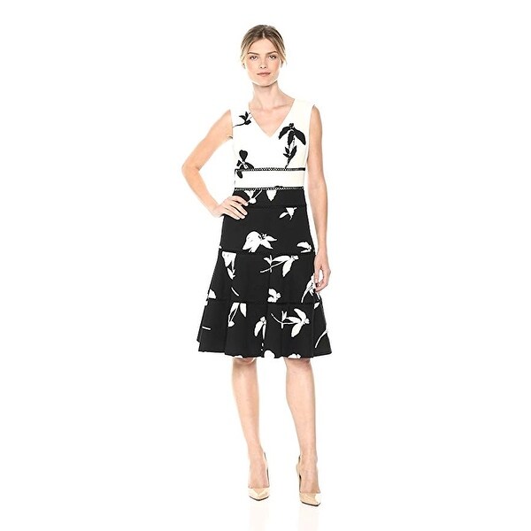 taylor dresses fit and flare