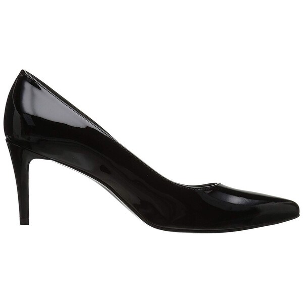 Stuart weitzman pinot pump sales