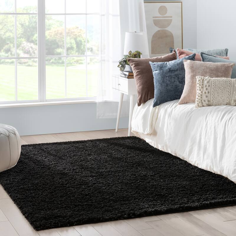Well Woven Elle Basics Emerson Shag Area Rug