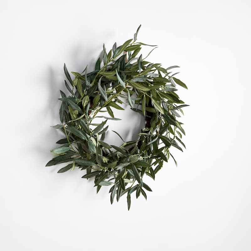 Olive Wreath 21"