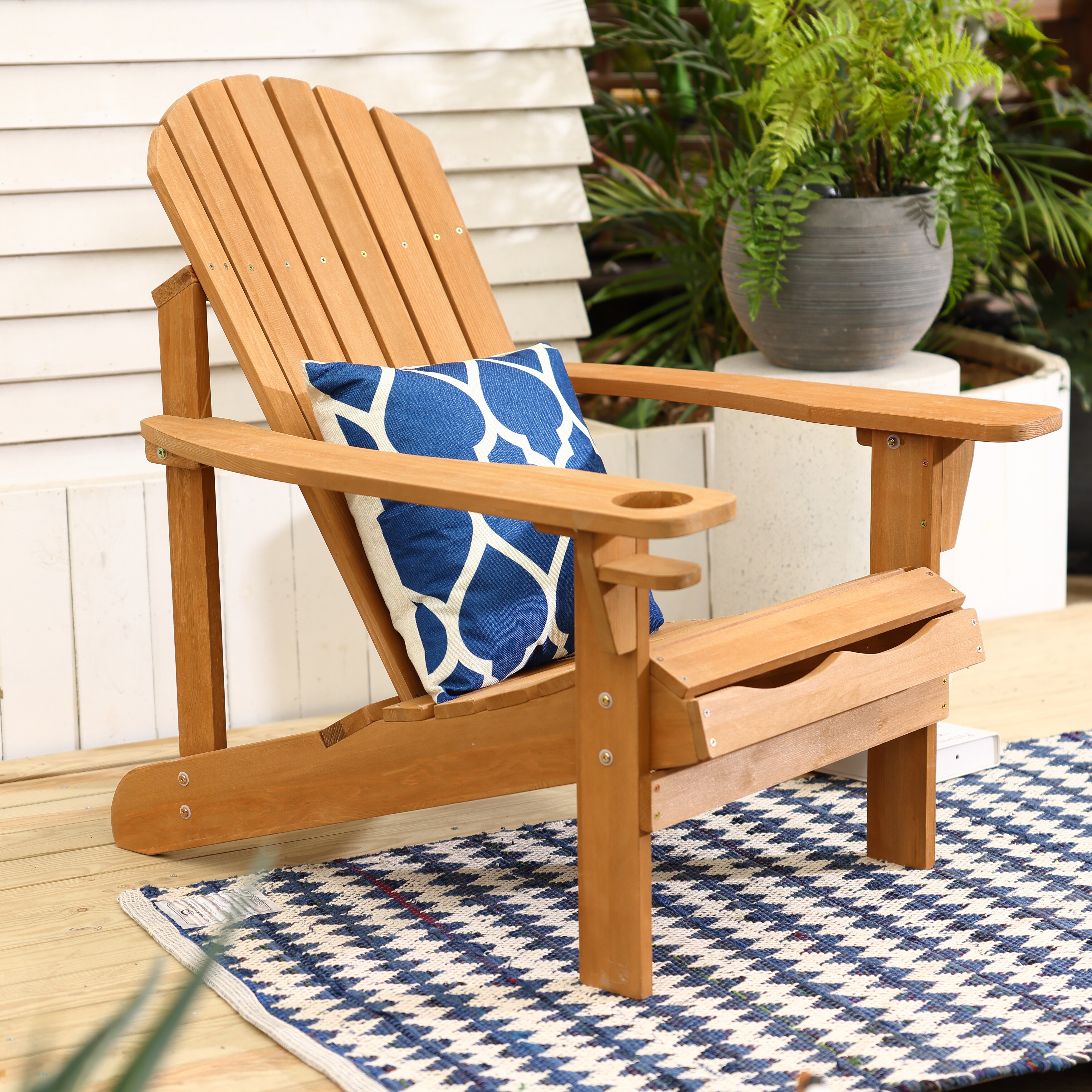 Outdoor chairs with cup holders hot sale