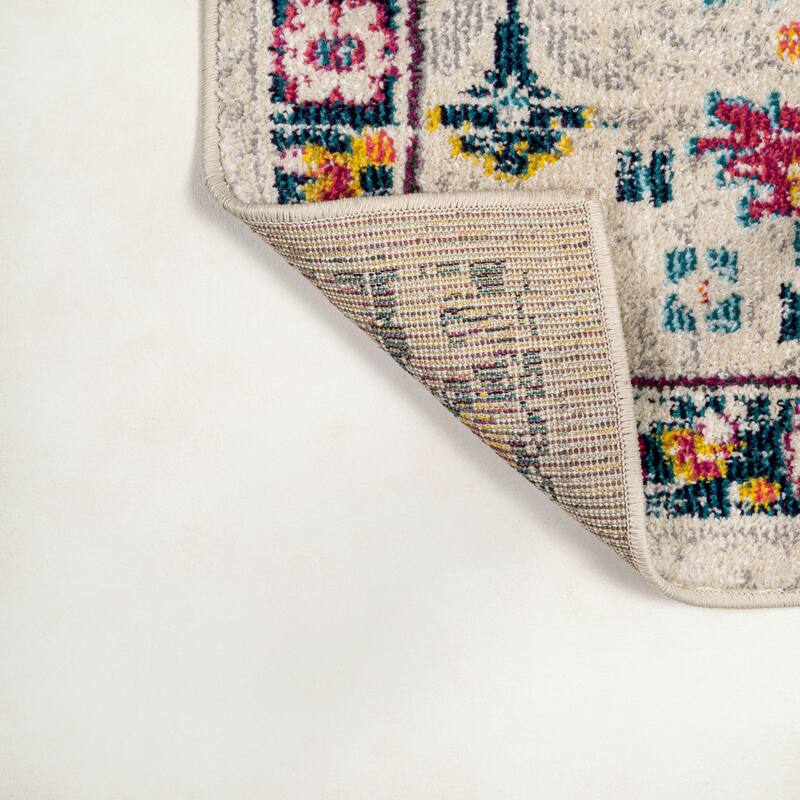 JONATHAN Y Traditional Persian Boho Floral Area Rug