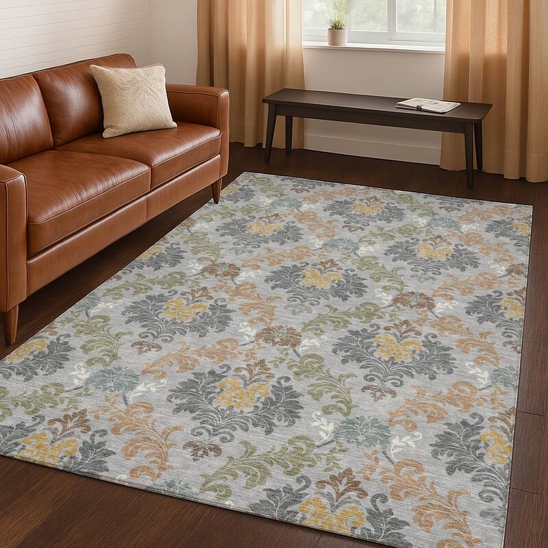 Machine Washable Indoor/ Outdoor Damask Patna Chantille Rug